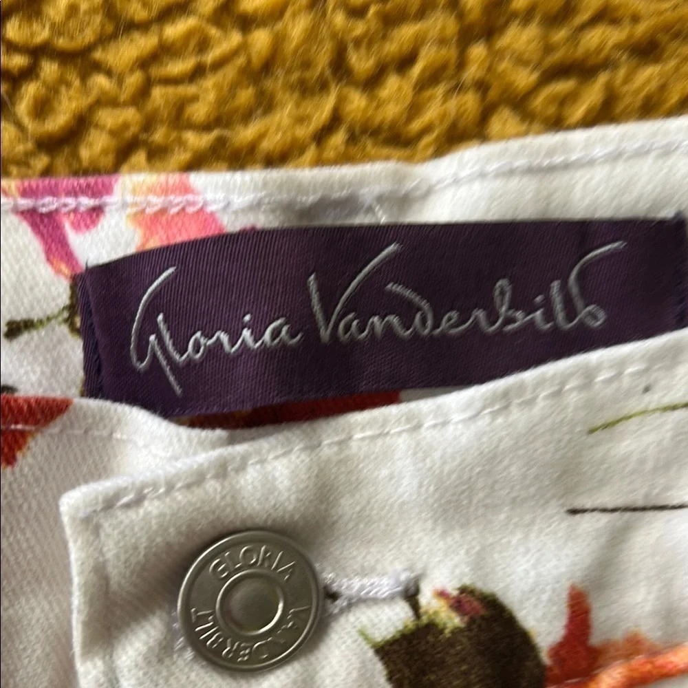 NWT Floral Print Shorts